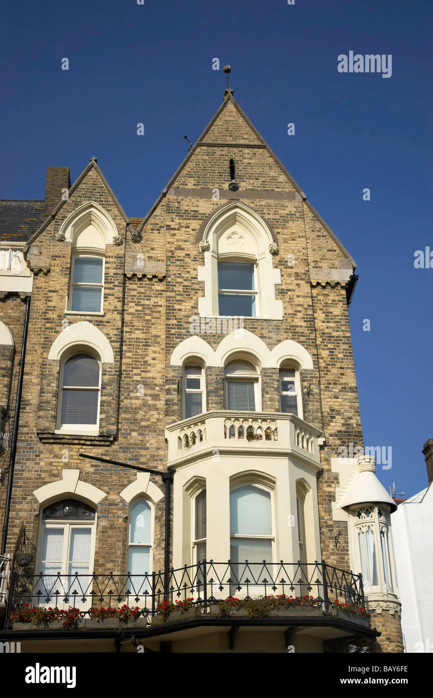 Una fila di case cittadine Vittoriane in Inghilterra Foto Stock