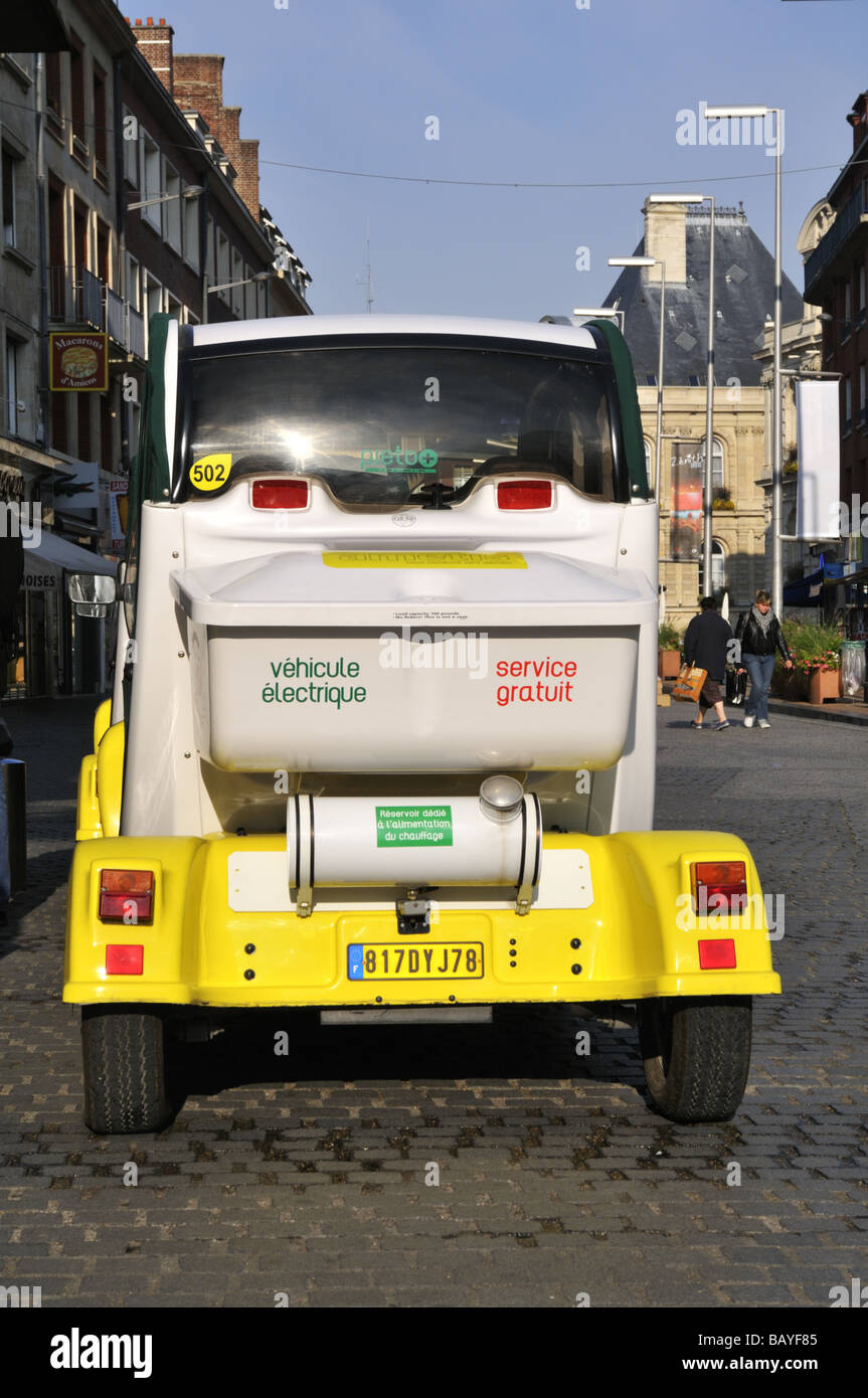 Vista posteriore di Gem e4 auto elettrica in Amiens Francia Foto Stock