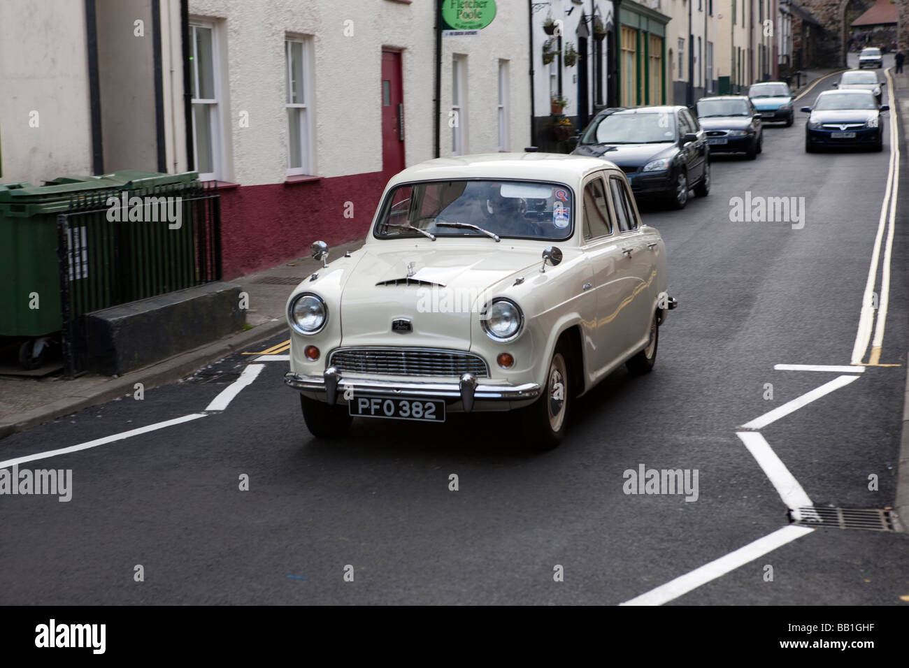 Vecchia auto a Conwy. Il Galles del Nord. Europa Foto Stock