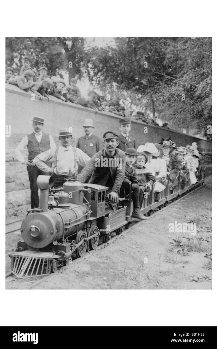 "Limited express' - Linea ferroviaria nel parco centrale,New York City, U.S.A. Foto Stock