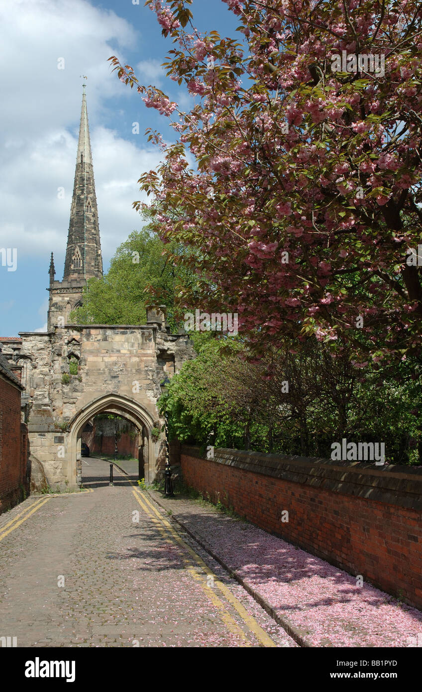 La vista del castello e la guglia di Santa Maria De Castro Chiesa, Leicester, England, Regno Unito Foto Stock