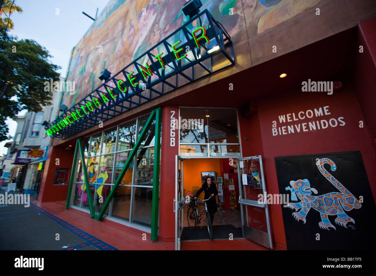La missione del Centro Culturale per il Latino Arts di San Francisco in California Foto Stock