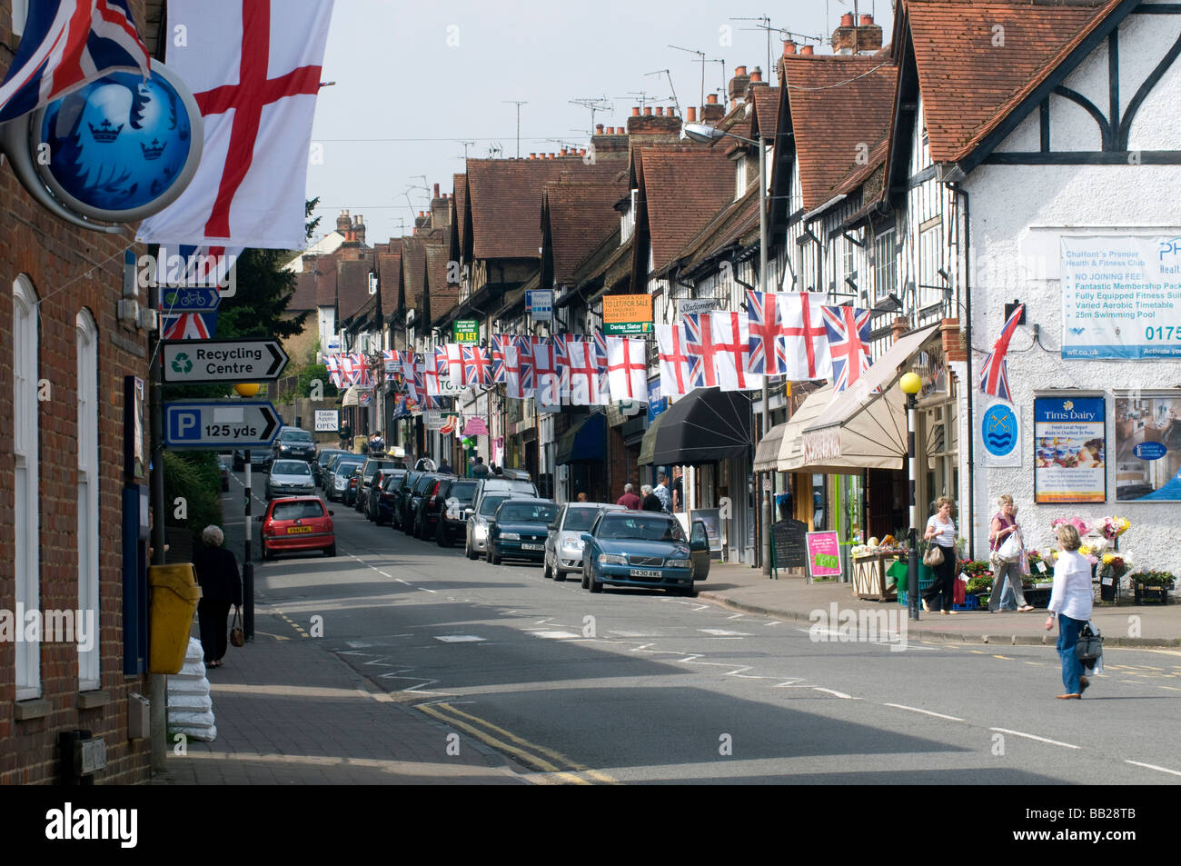 AhfuLife 30 Bandierine Inghilterra Croce Di San Giorgio - Festone 12 Metri Per Decorazioni St George's Day, Euro, King Charles III