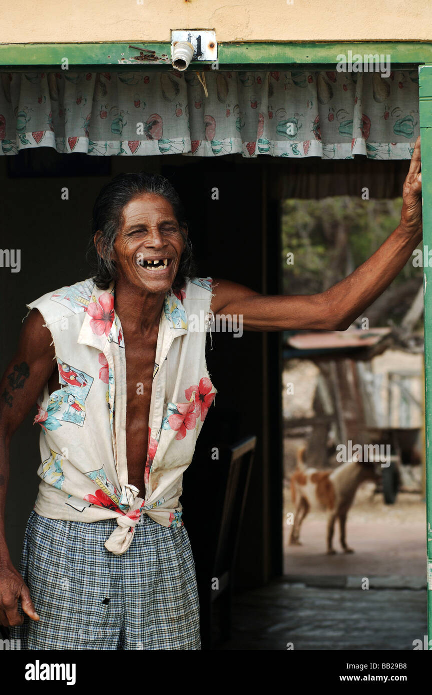 Antille Olandesi Bonaire ritratto di un povero uomo a Rincon Foto Stock