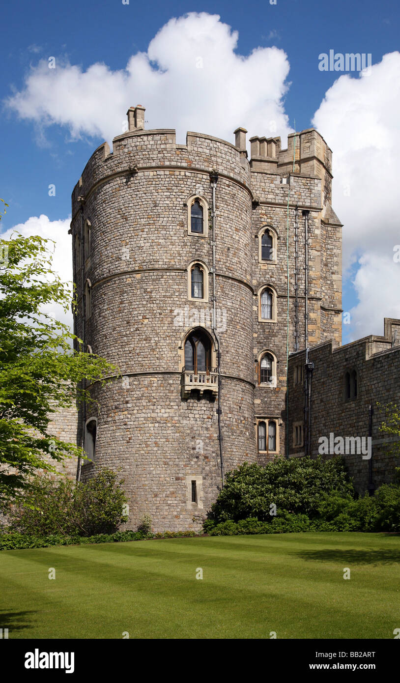 Il Castello di Windsor e nella città di Windsor sul Fiume Tamigi, la residenza reale è il più grande castello abitato nel mondo Foto Stock