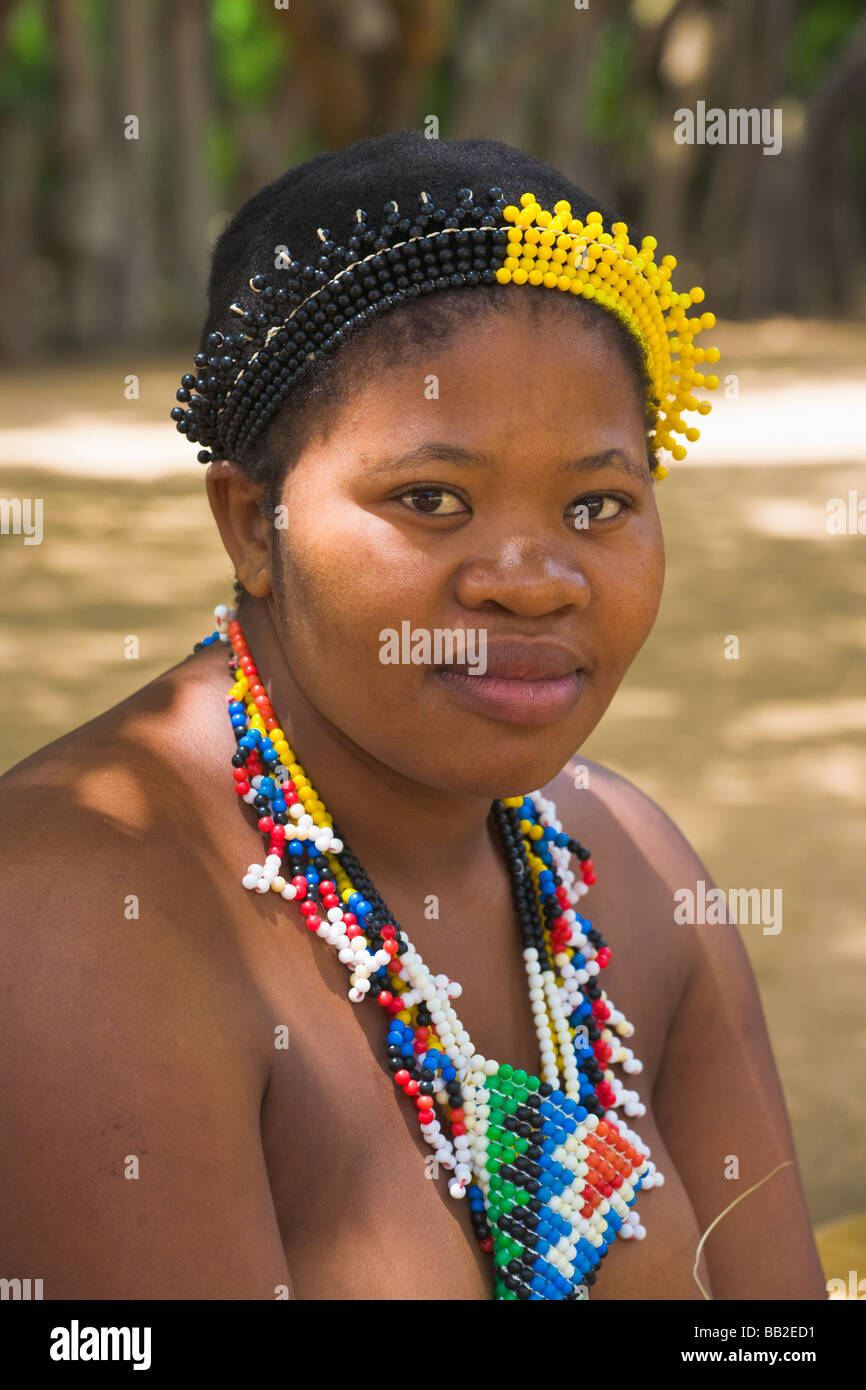 Ritratto di ragazza Zulu, KwaZulu Natal, " Sudafrica Foto stock Alamy