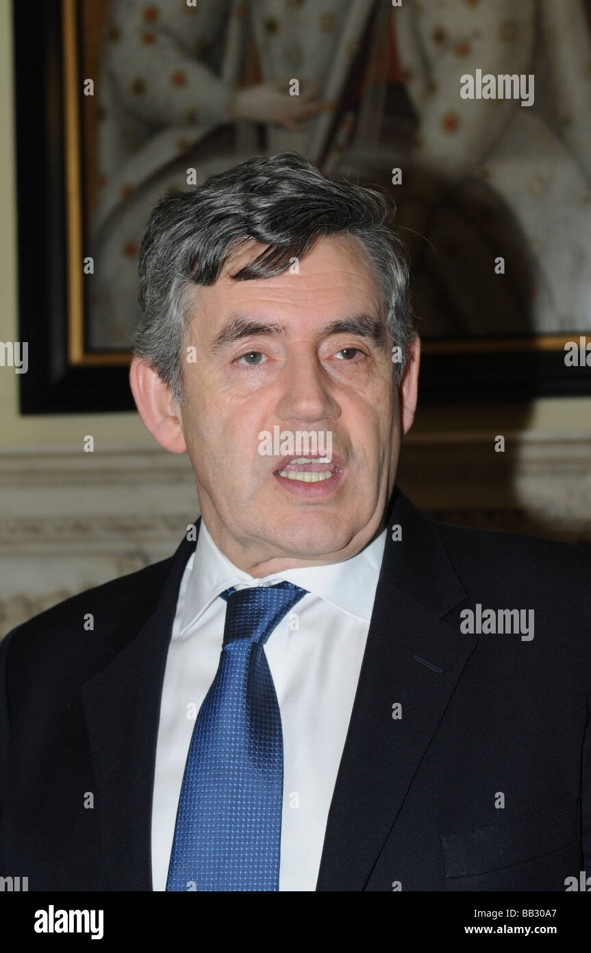 Il primo ministro Gordon Brown al 10 di Downing Street LONDRA Foto Stock