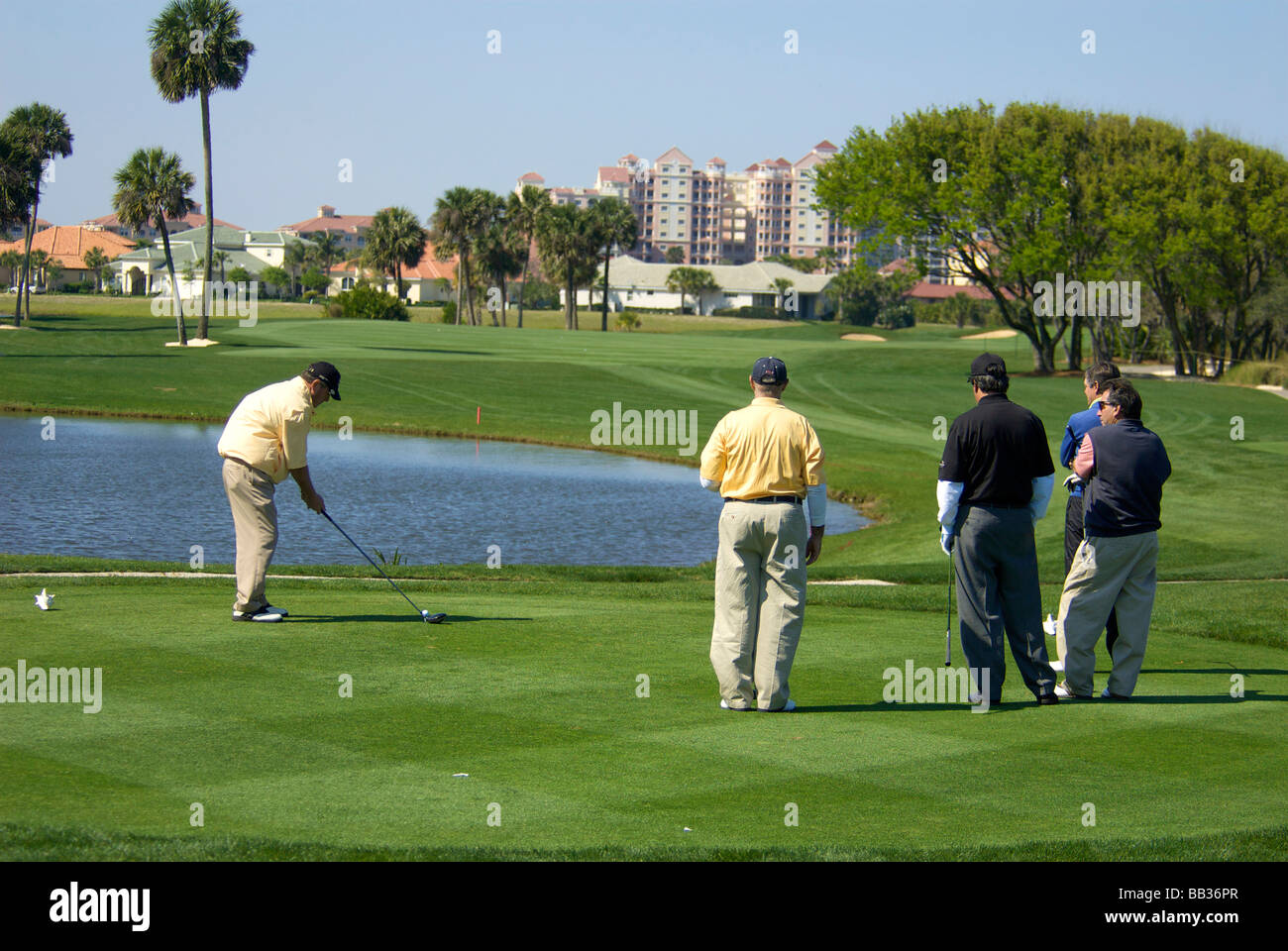 Stati Uniti d'America, Florida, Flagler, Palm Coast, l'oceano di corso presso Ginn Hammock Beach Resort Foto Stock