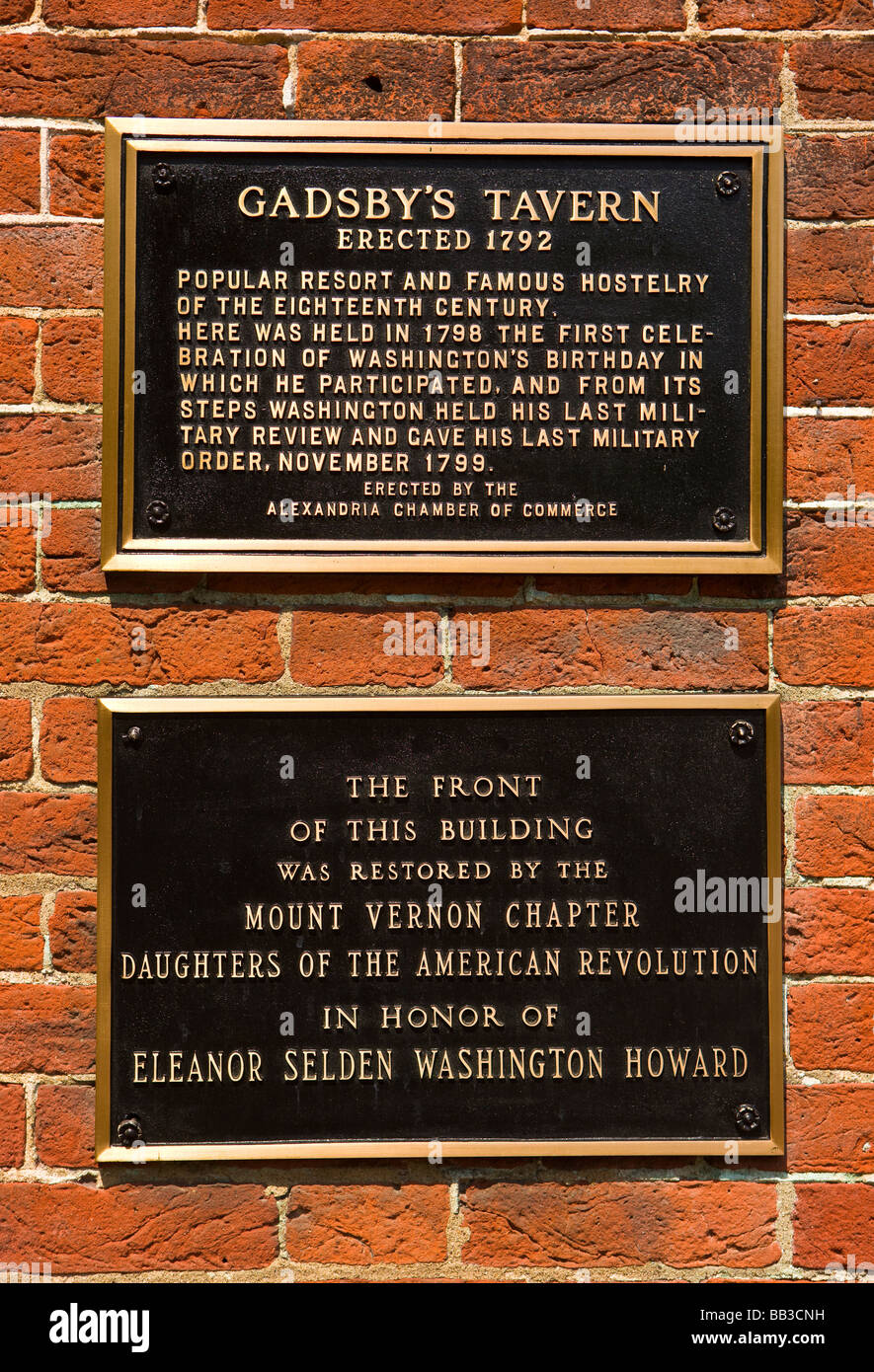 Di Alexandria in Virginia, Stati Uniti d'America placca parete su Gadsby's Tavern nella Città Vecchia Foto Stock
