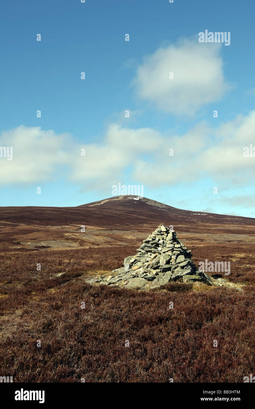 Il percorso fino alla cima del monte munro desiderosi di Glen Esk, Angus, Scotland, Regno Unito Foto Stock