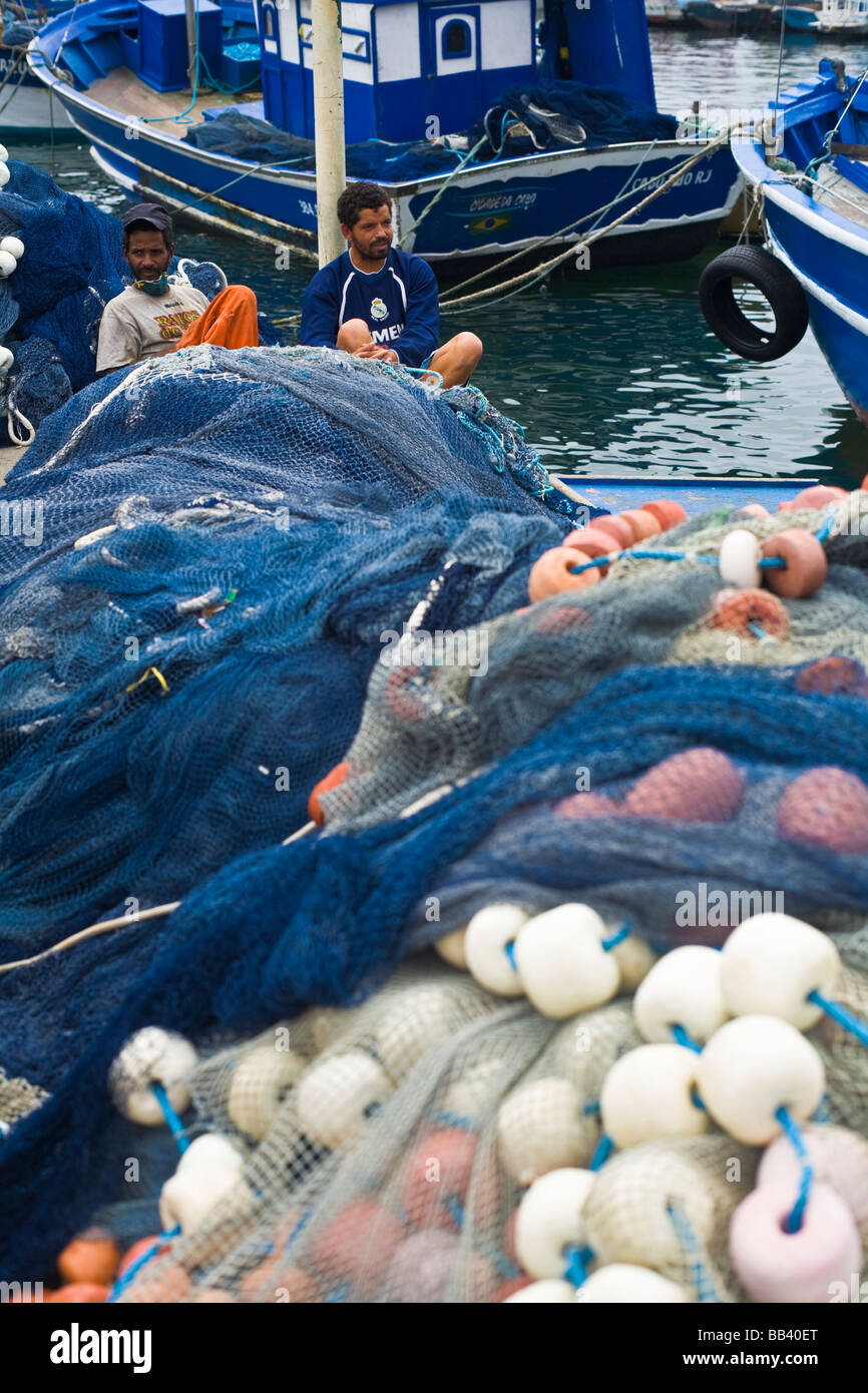 I pescatori in Arraial do Cabo, stato di Rio de Janeiro, Brasile Foto Stock