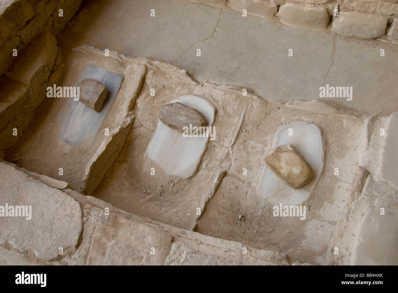 Colorado, Mesa Verde National Park. Spruce Tree House rovine, macine indiano. Foto Stock