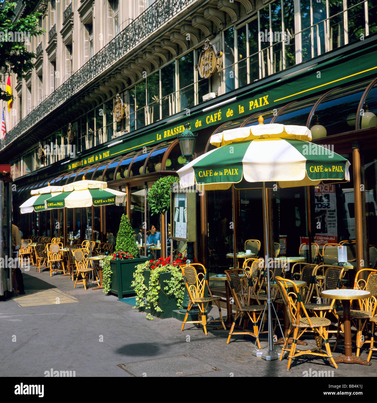 café de la paix paris movie places aristocats