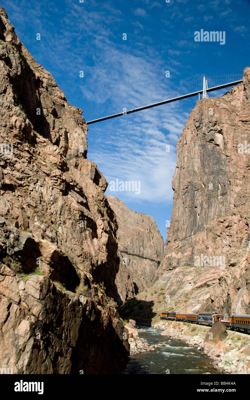 Colorado, Canon City, Royal Gorge Railroad. Viste dal treno, Royal Gorge Bridge, ponte sospeso più alto del mondo. Foto Stock