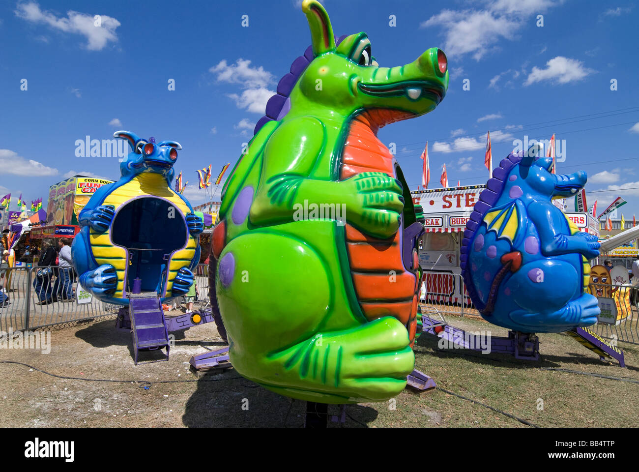 Dizzy Dragons carnival ride a Florida Strawberry Festival Plant City Florida Foto Stock