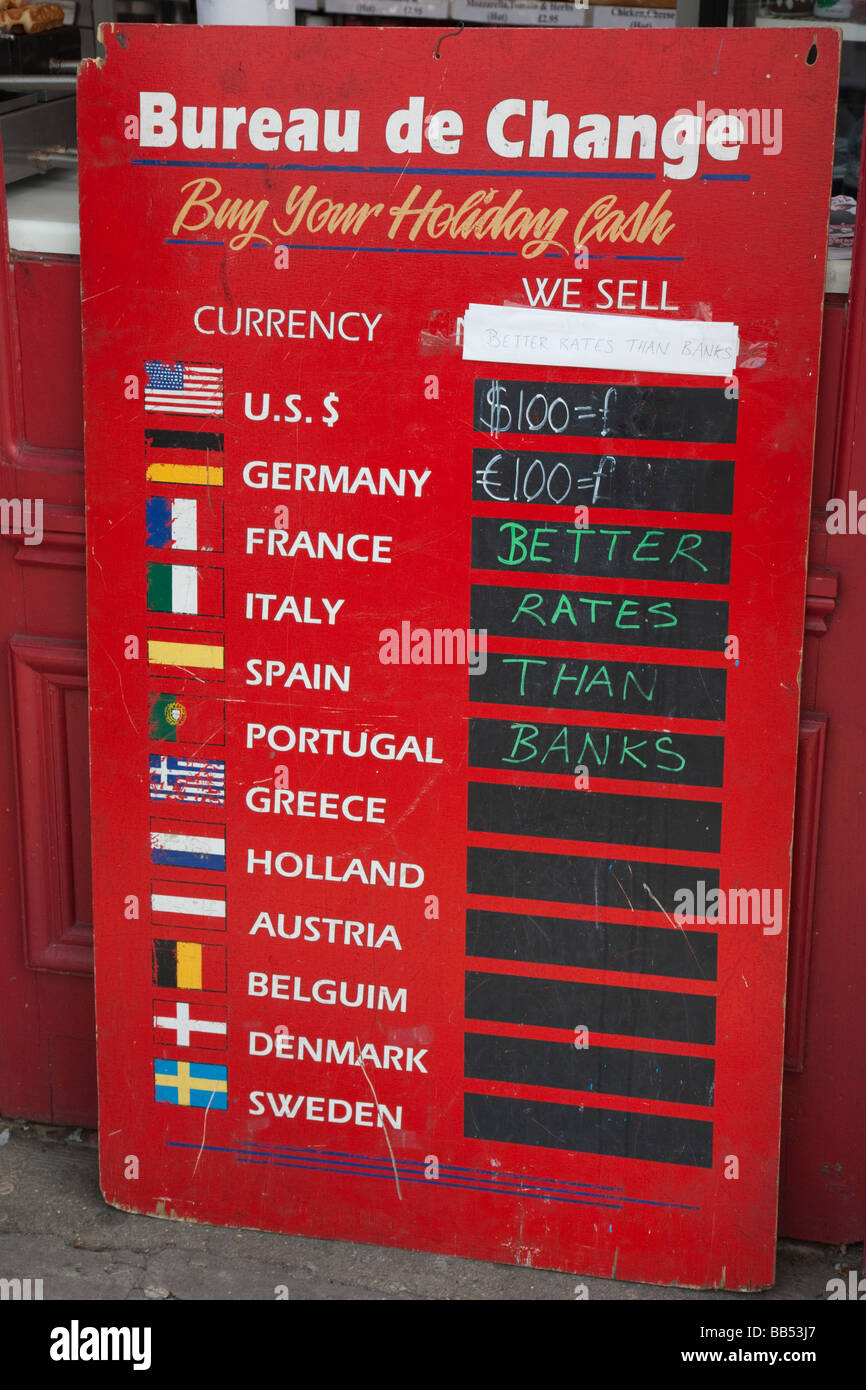 Il denaro per le vacanze - Currency Board le tariffe Foto Stock