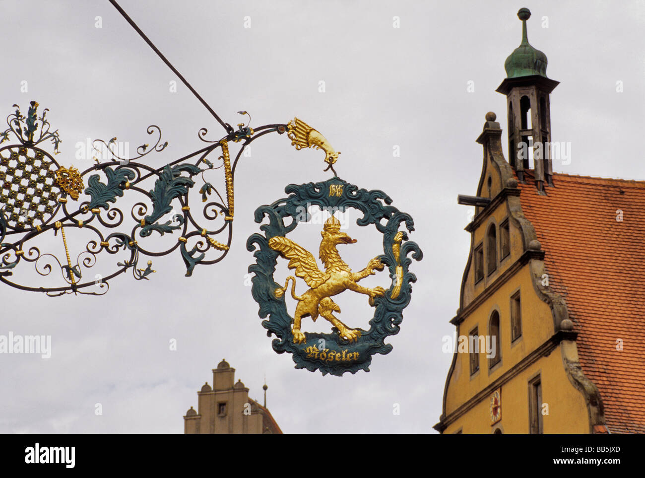 Ferro battuto shop segno a Weinmarkt di Dinkelsbühl sulla Strada Romantica Baviera Germania Foto Stock