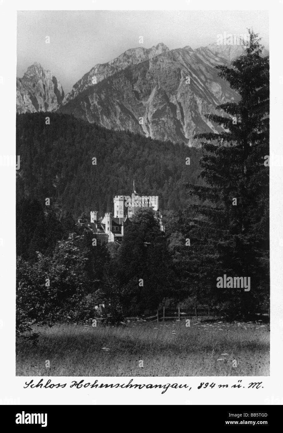 Architettura, castelli, in Germania, in Baviera, il Castello di Hohenschwangau, vista esterna, cartolina da Matz fratelli, Tuebingen, circa 1930, Foto Stock