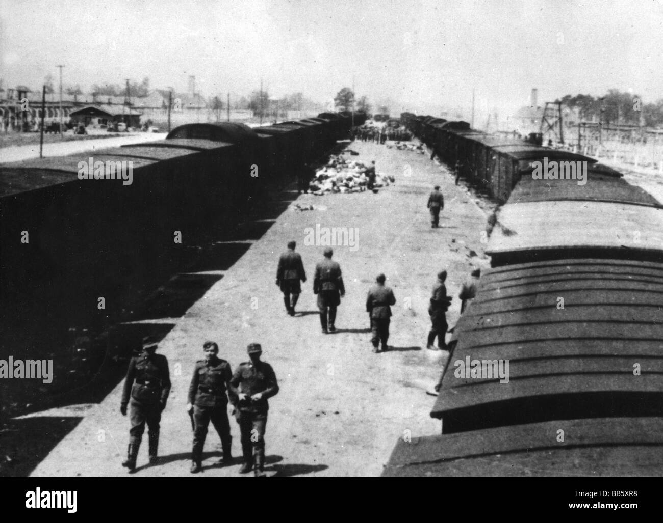 Natíonal Socialismo/nazismo, crimini, campo di concentramento di Auschwitz, stazione ferroviaria campo di Birkenau, 1943/1944, Foto Stock