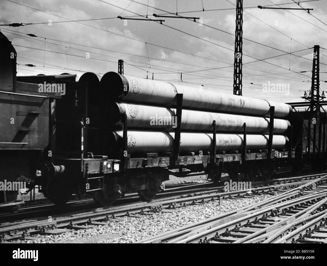 Trasporto / trasporto, ferrovia, carri, carri merci, tubi per il trasporto di vagoni, Germania, 1930s, , Foto Stock