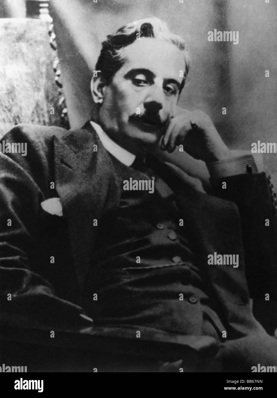 Puccini, Giacomo, 22.12.1858 - 29.11.1924, compositore italiano, a metà lunghezza, circa 1910, Foto Stock