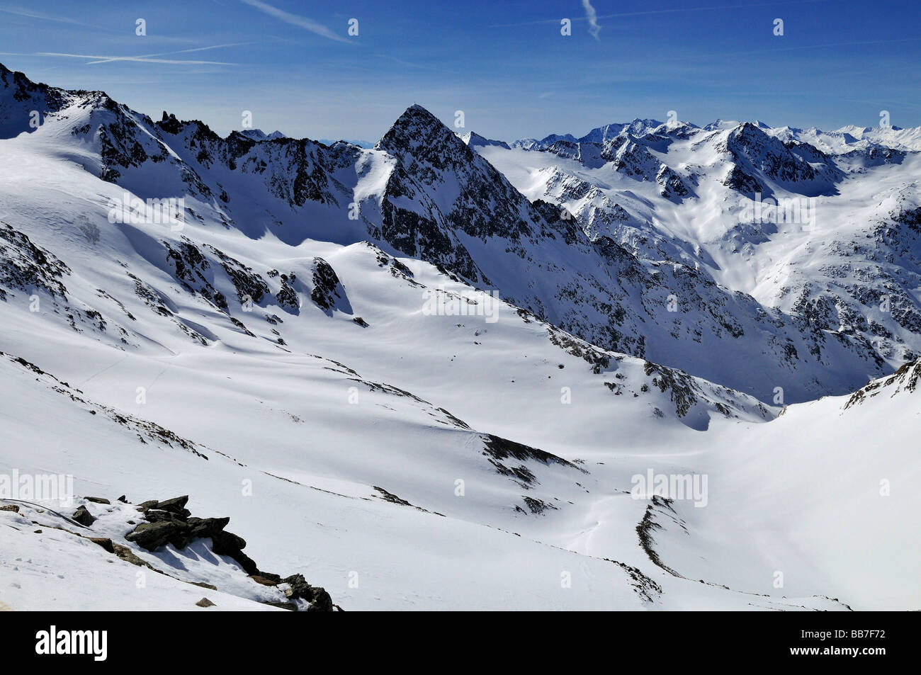 Il Ghiacciaio dello Stubai, vista dal Monte Schaufelspitze southwestward, verso l'Italia, Tirolo, Austria, Europa Foto Stock