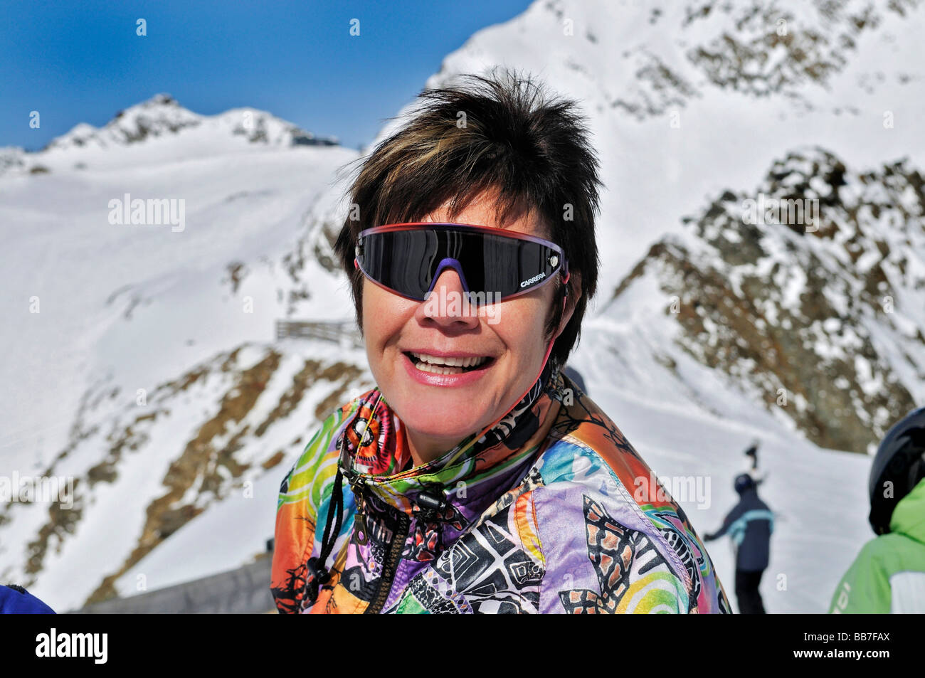 Sciatore all'Stubaier-Gletscher, ghiacciaio, Tirolo, Austria, Europa Foto Stock