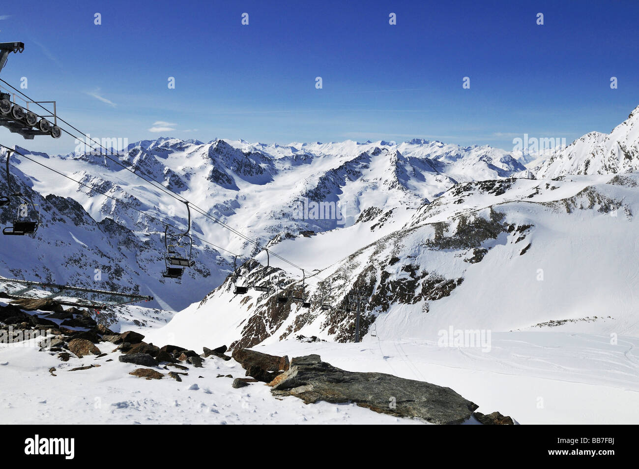 Stubaier-Gletscher, ghiacciaio, vista da Mt Schaufelspitze, a sud-ovest verso l'Italia, Tirolo, Austria, Europa Foto Stock
