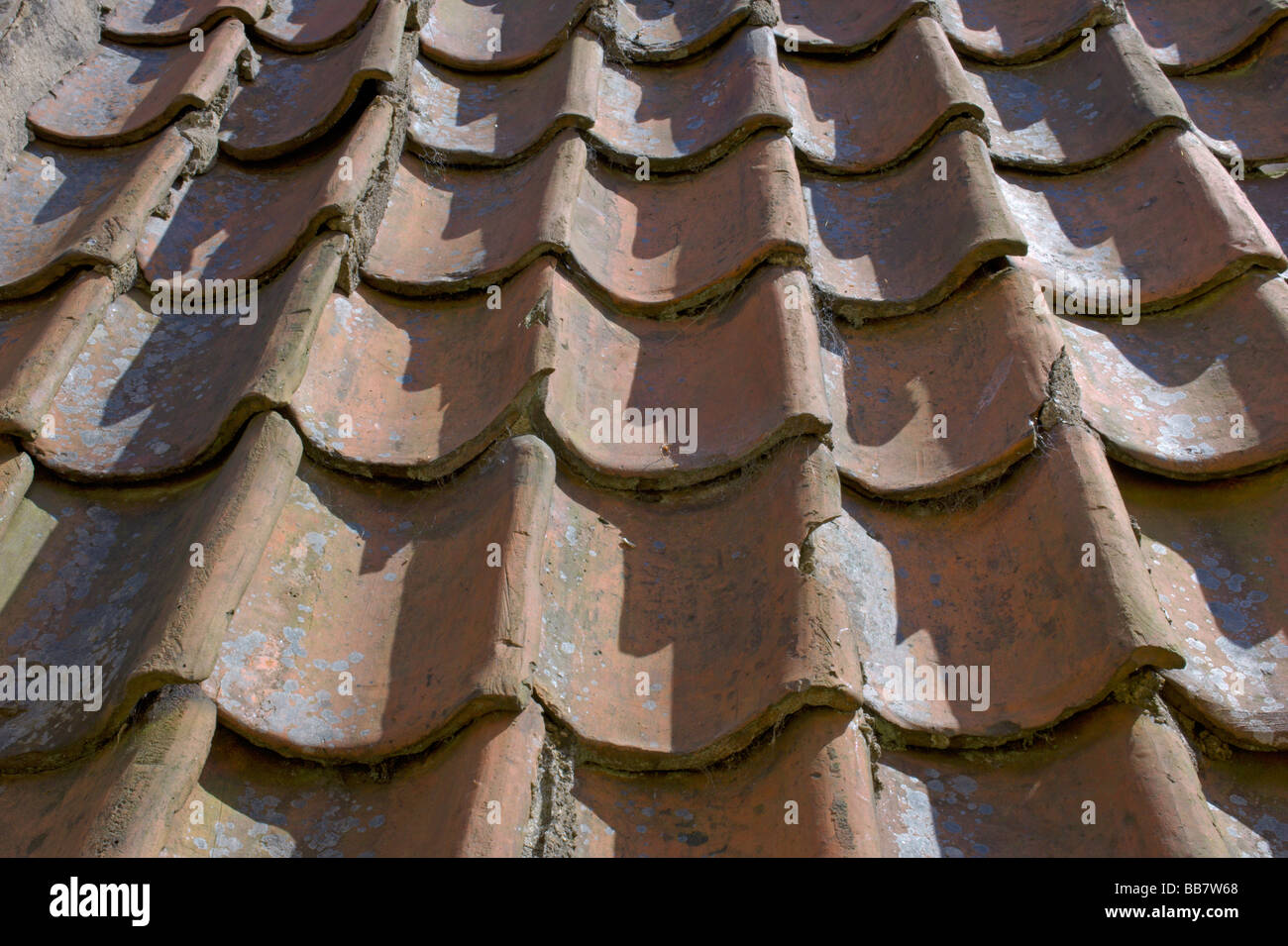 Tetto Pantiled Culross village vicino a Kincardine sulla via Fife Scozia Maggio 2008 Foto Stock