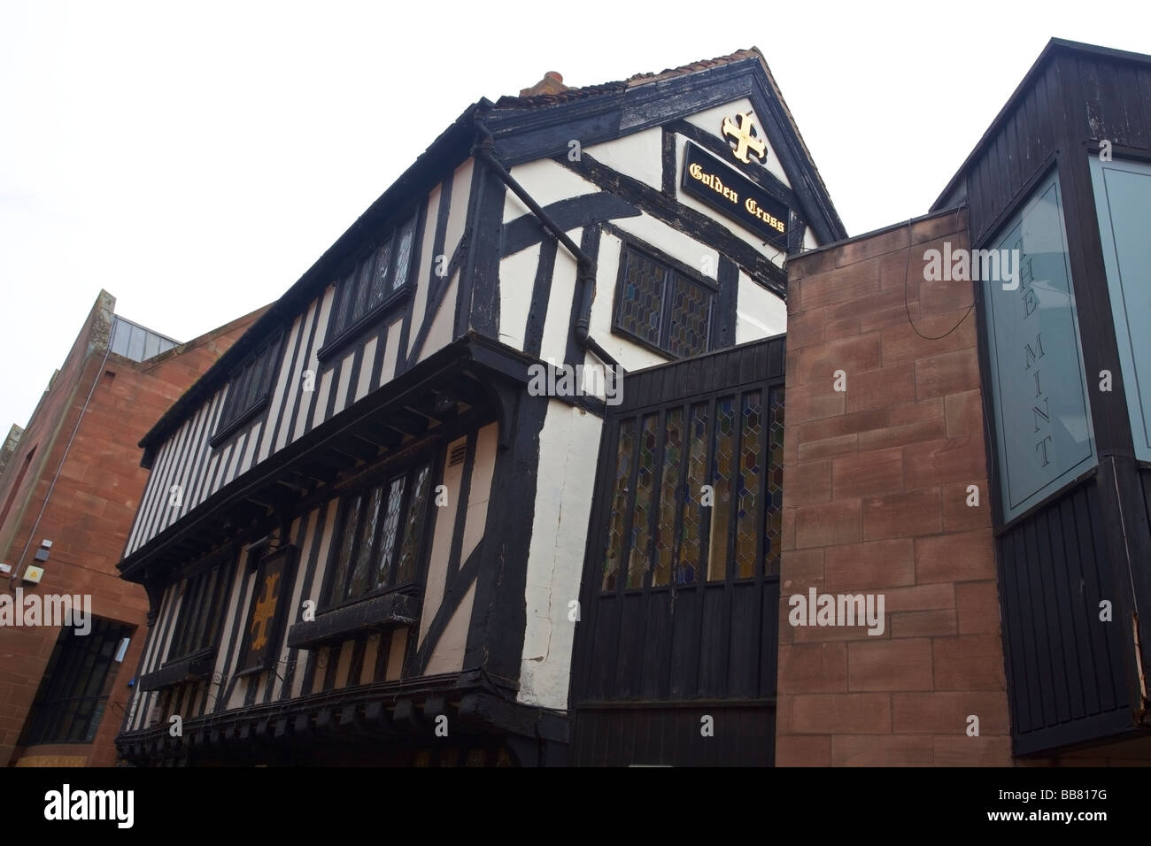 Il Golden Cross pub al fieno 8 Lane di Coventry, West Midlands in Inghilterra, Regno Unito Foto Stock