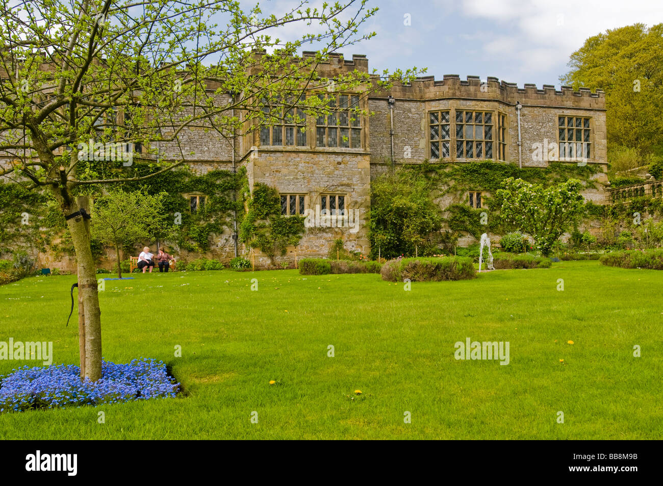 I giardini, Haddon Hall, Bakewell, Derbyshire Foto Stock