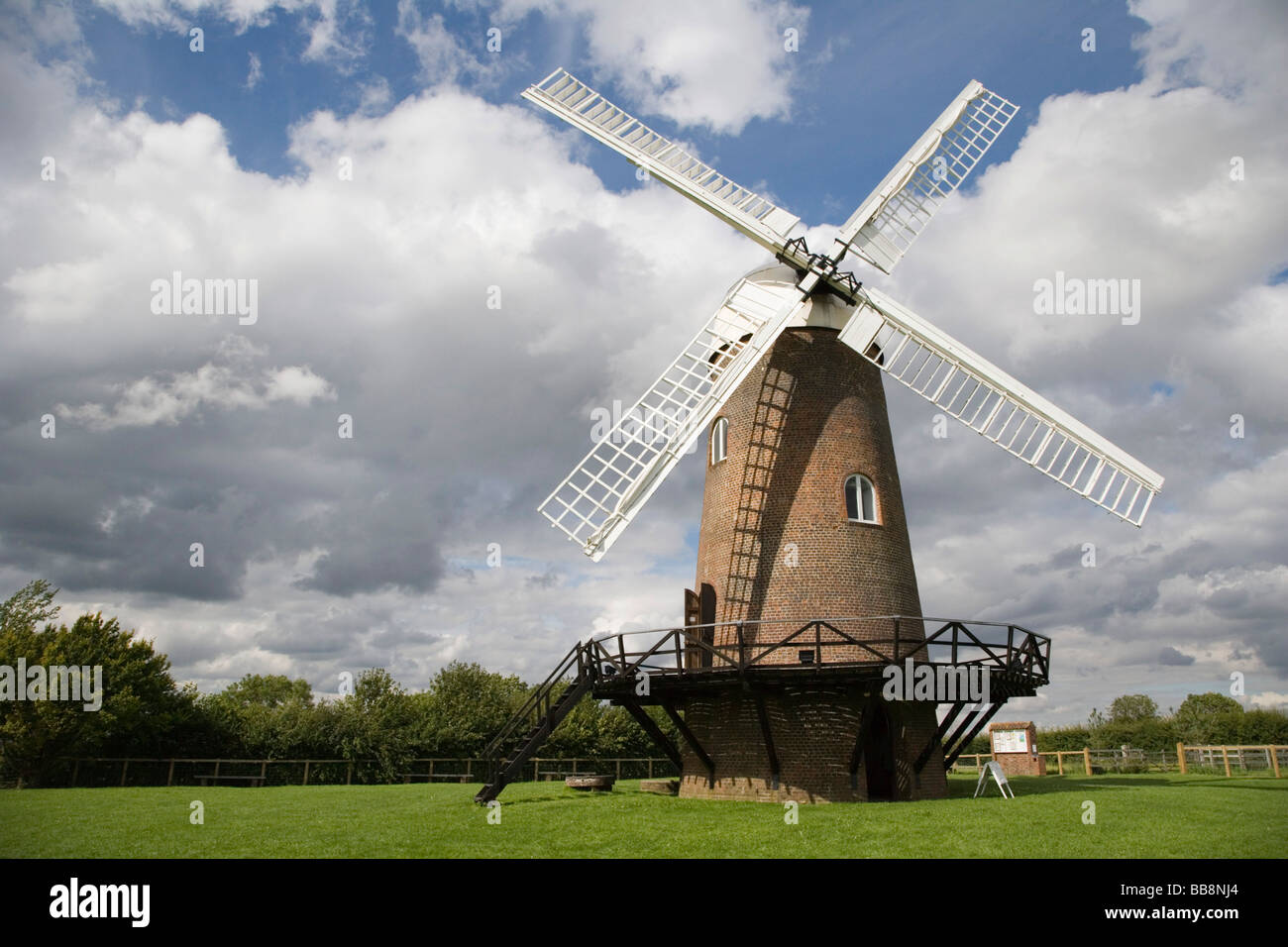 Mulino di Wilton vicino a Marlborough nel Wiltshire, Inghilterra, Regno Unito Foto Stock