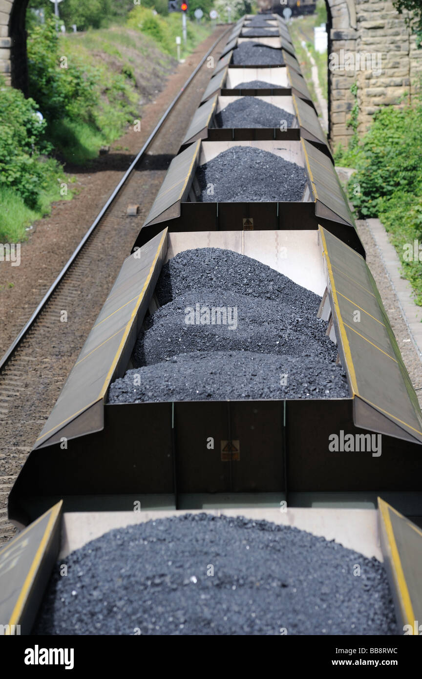 Il carbone è ancora molto un grande percettori di denaro per le ferrovie in Gran Bretagna e in tutto il mondo. La maggior parte dei power station del carbone importato. Foto Stock