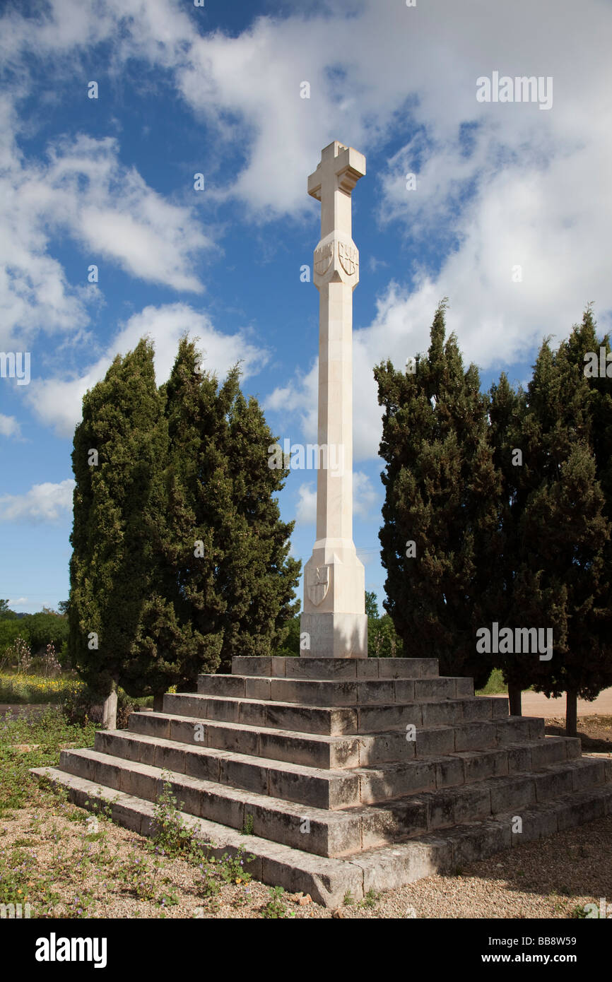 Croce commemorativa battaglia nel 1349 Llucmajor Mallorca Spagna Spain Foto Stock