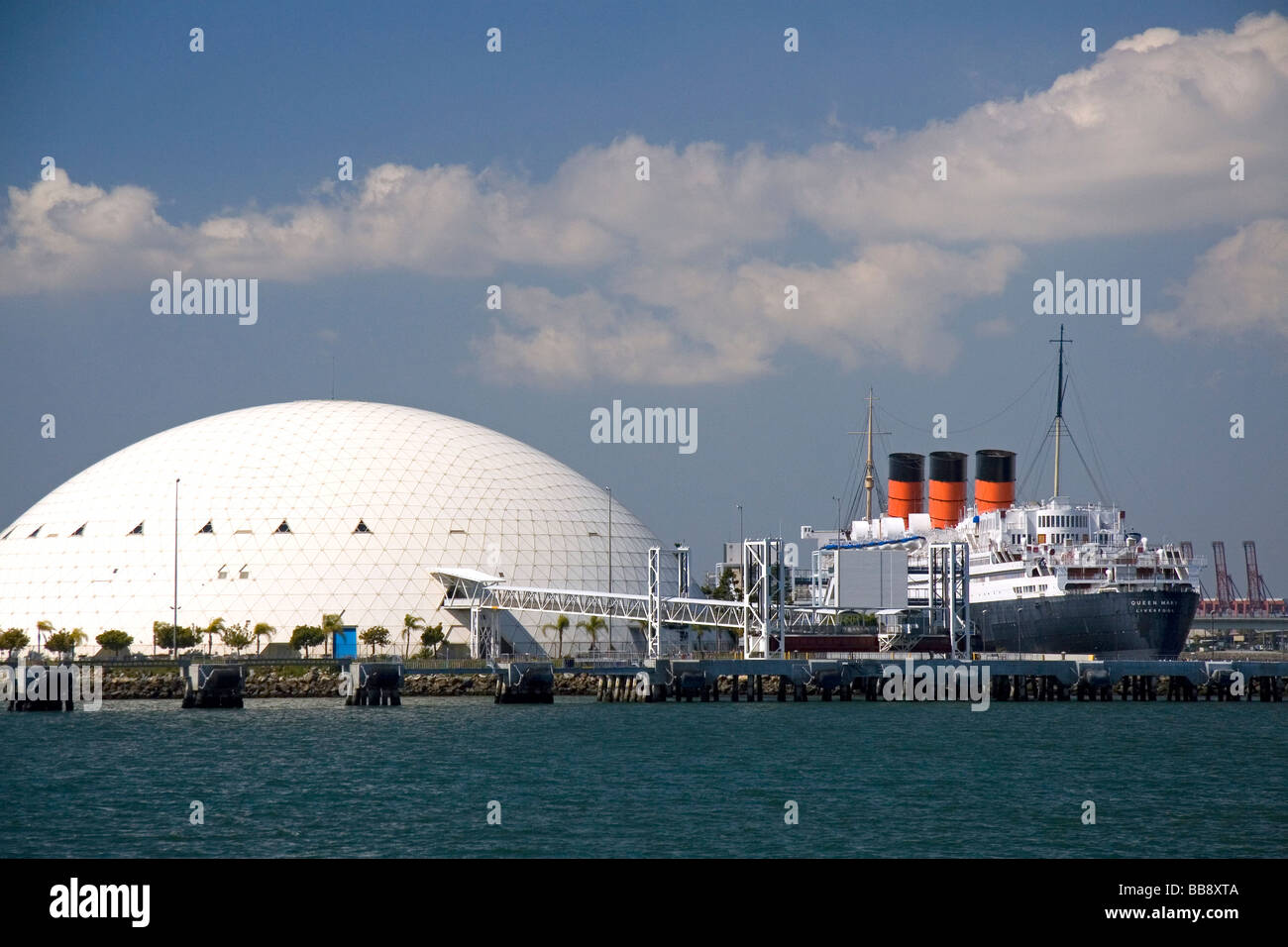La regina Maria museo e hotel nave alla lunga spiaggia Califorina USA Foto Stock