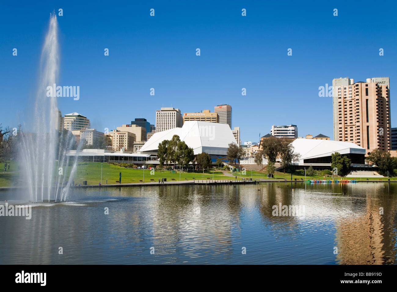 Il Festival di Adelaide centro sul Fiume Torrens. Adelaide, South Australia, Australia Foto Stock