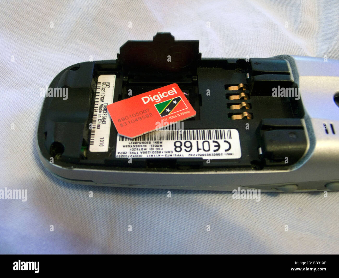 Digicel St Kitts e Nevis scheda SIM per telefoni mobili Nevis isola dei Caraibi Foto Stock