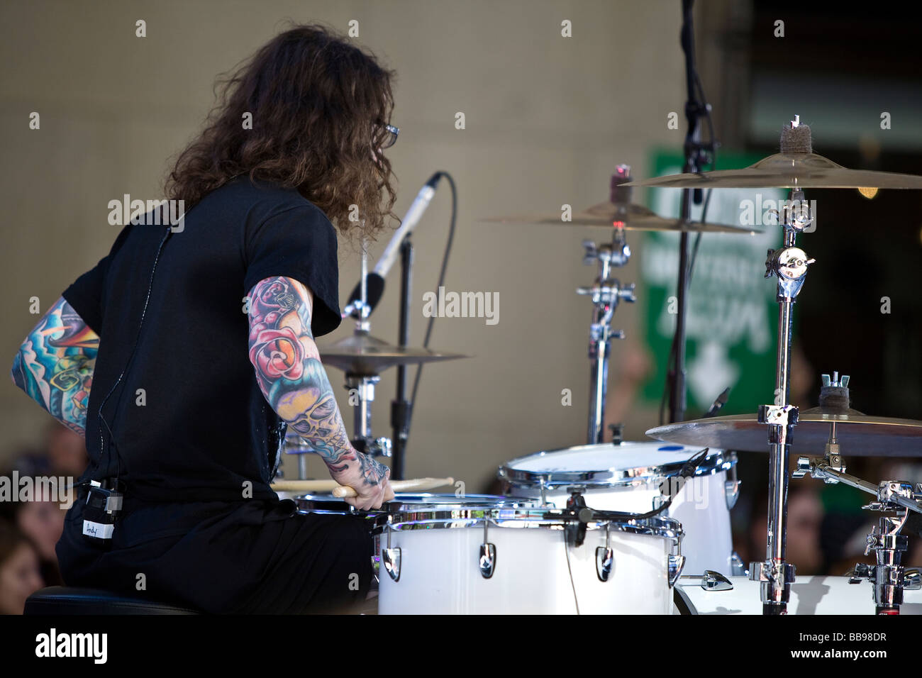 NEW YORK, 22 maggio Pete Wentz Patrick Stump Andy Hurley e Joe Trohman dei Fall Out Boy esegue durante la NBC Today Show Concerto Foto Stock