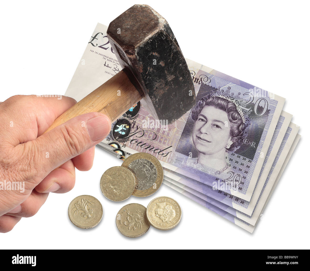 Sterlina britannica essendo martellate durante la recessione Foto Stock