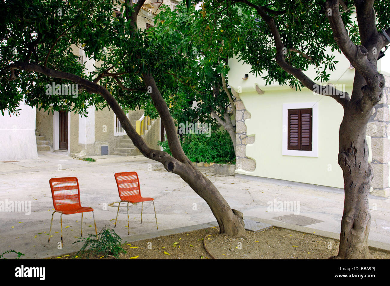 Square, Città di Baska, Isola di Krk, Istria, Croazia Foto Stock