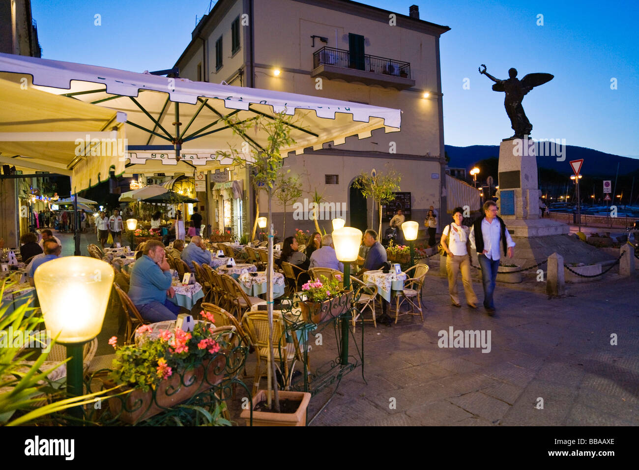 Bar elba immagini e fotografie stock ad alta risoluzione - Alamy