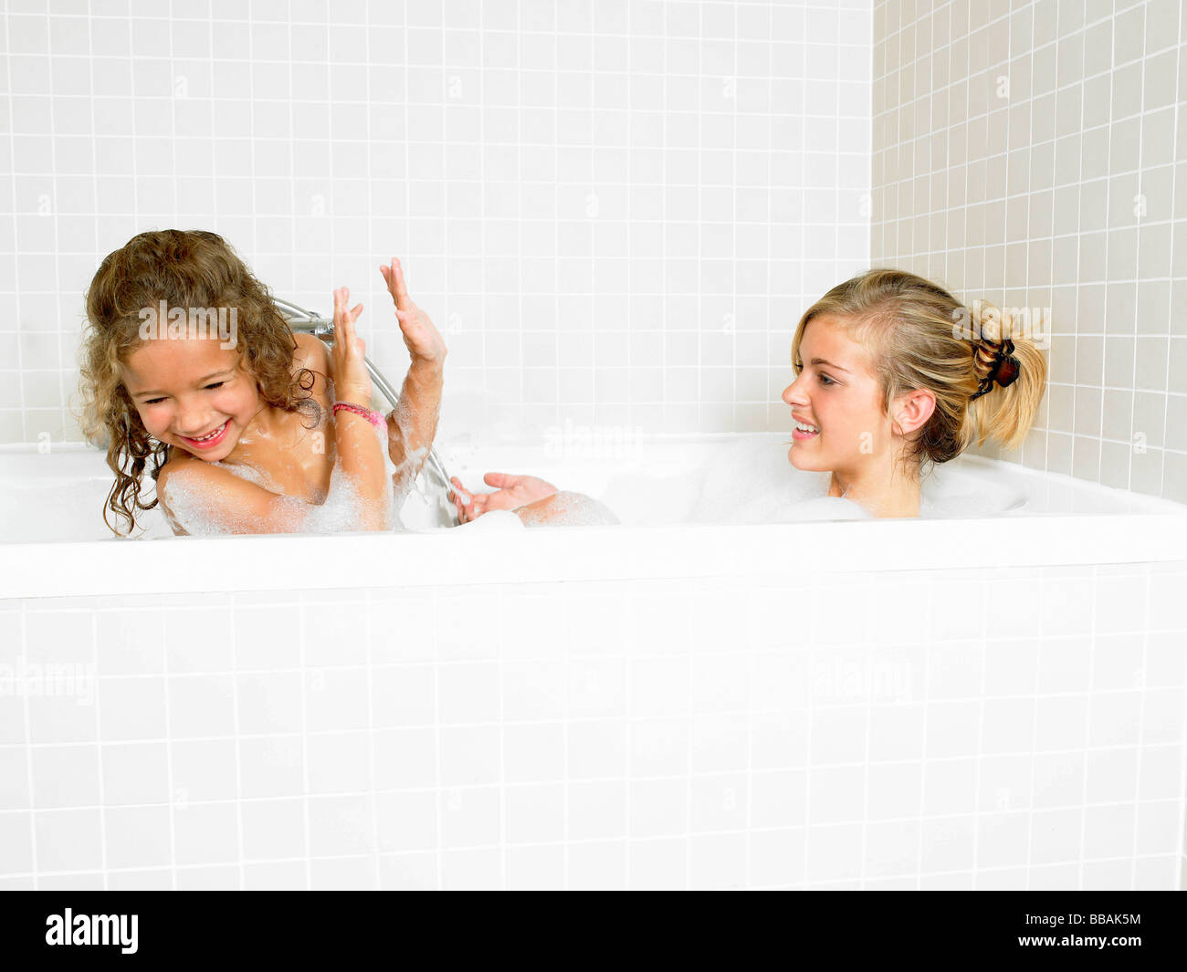 Schiuma Da Bagno Immagini e Fotos Stock - Alamy