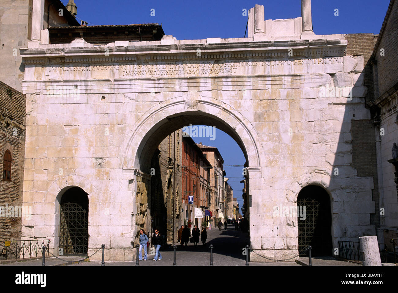 L'Italia, le marche, fano, Arco di Augusto Foto stock - Alamy