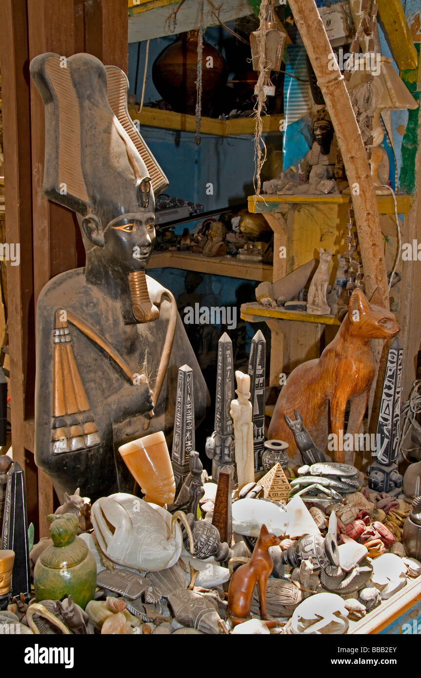 Luxor Egitto Bazaar Souk antico antica swap Foto Stock