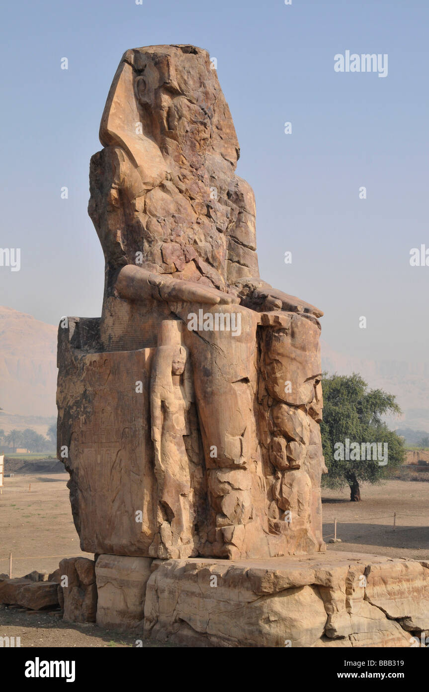 I Colossi di Memnon Luxor Egitto Tebe egizia Foto Stock