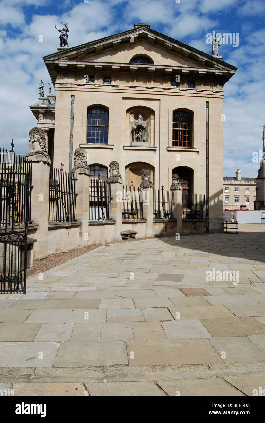 Il Clarendon Building in Oxford, originalmente alloggiata la Oxford University Press ma ora utilizzato dalla biblioteca Bodleian Library Foto Stock