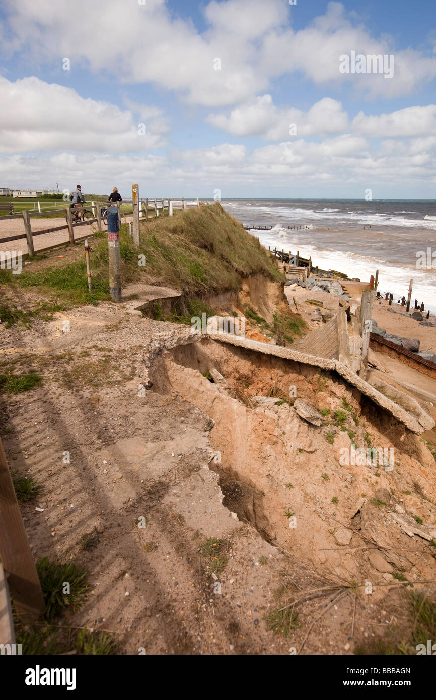 Regno Unito Inghilterra Norfolk Happisburgh in mancanza di erosione costiera difese Foto Stock