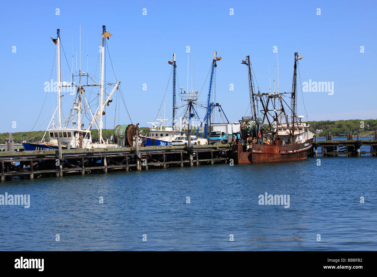 Commerciale barche da pesca, Greenport, costa nord della contea di Suffolk Long Island, NY USA Foto Stock