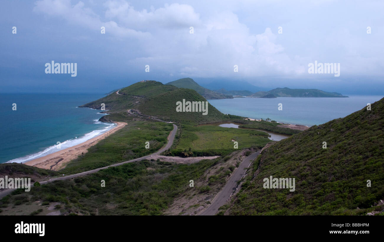 Sud della penisola e Frigate Bay Beach South St Kitts Foto Stock