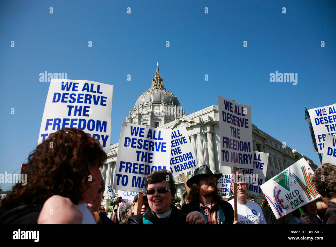 Abbiamo tutti meritano la libertà di sposarsi - Dimostrazione di California Proposizione 8 pregiudiziale dalla Corte suprema il matrimonio gay divieto Foto Stock